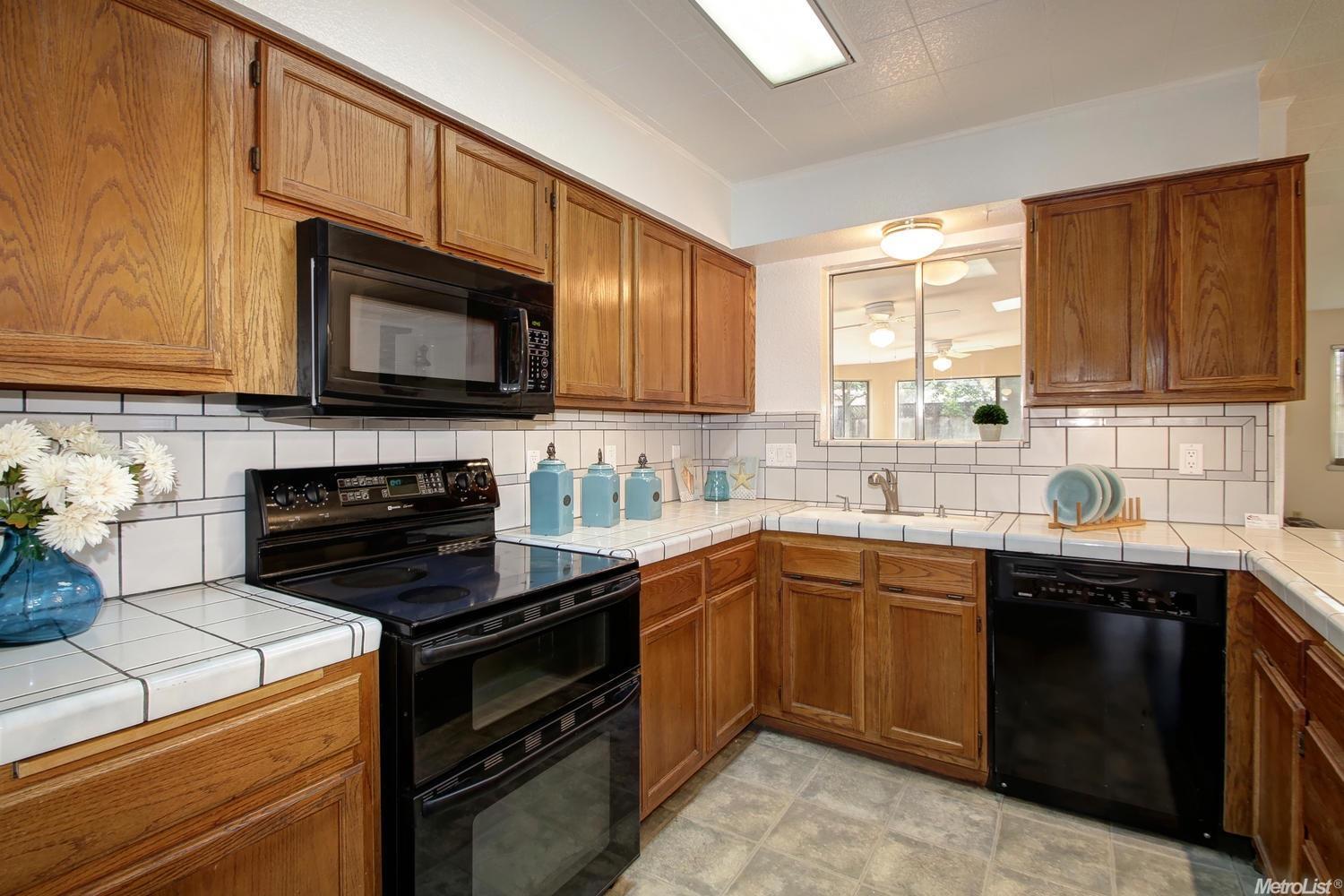 926 1st St, Galt, CA 95632 photo 7