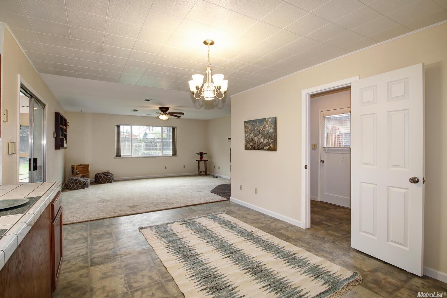 926 1st St, Galt, CA 95632 photo 9