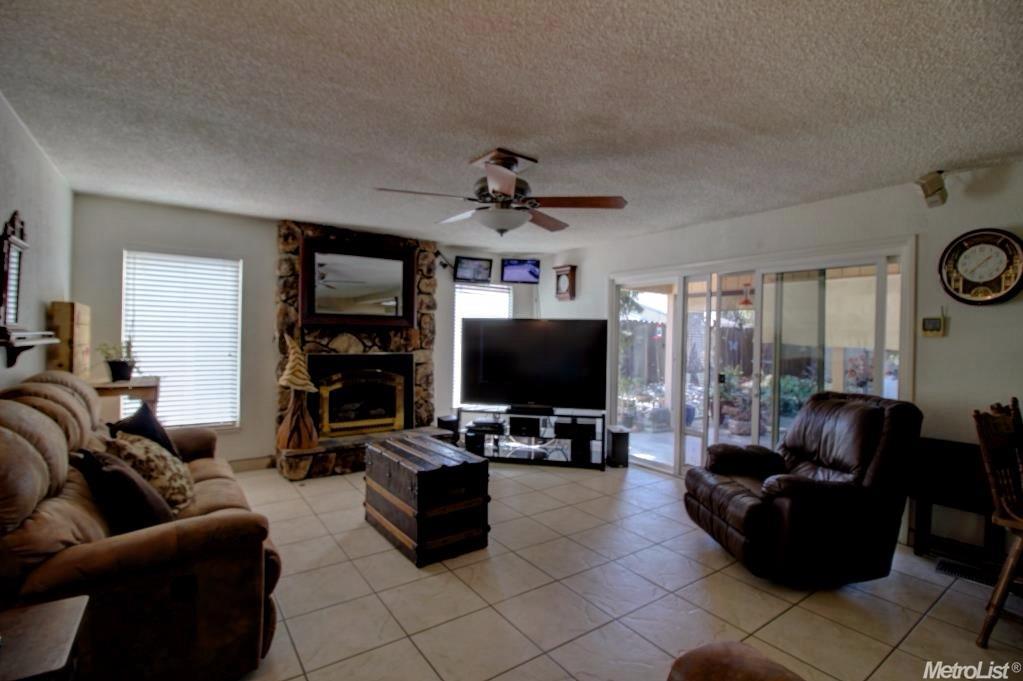 3409 Gatewood Dr, Modesto, CA 95355 photo 19