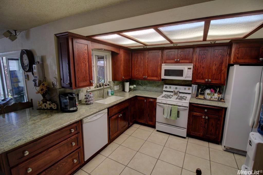3409 Gatewood Dr, Modesto, CA 95355 photo 9