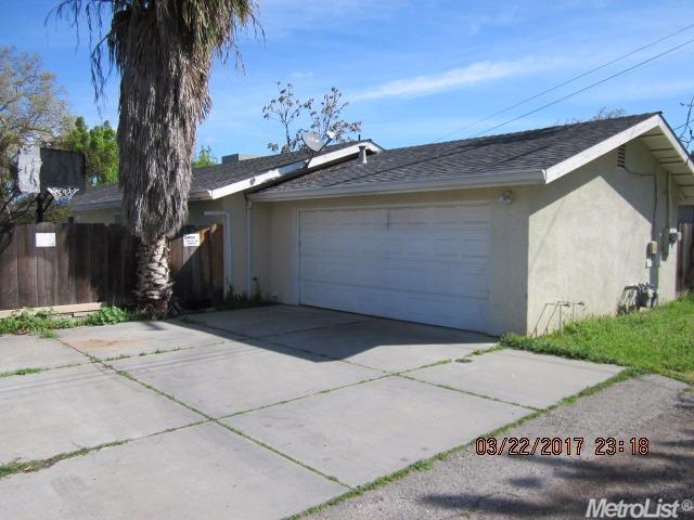 205 Oak St, Modesto, CA 95351 photo 1