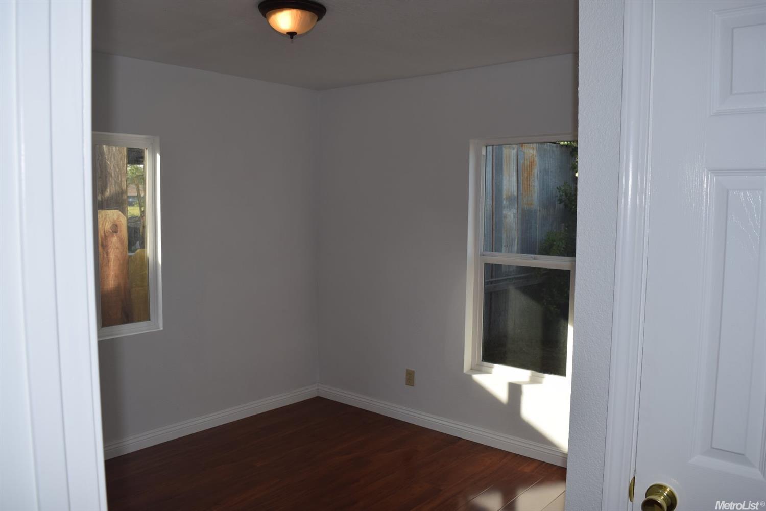 351 W 12th St, Merced, CA 95341 photo 16