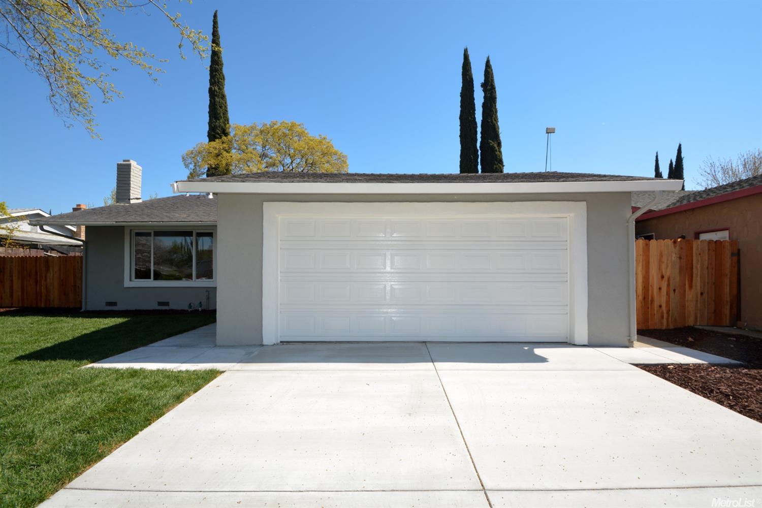 2040 Chester Dr, Tracy, CA 95376 photo 4