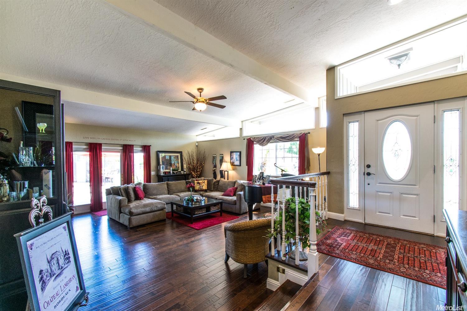 4905 Olympia Ct, Carmichael, CA 95608 photo 4