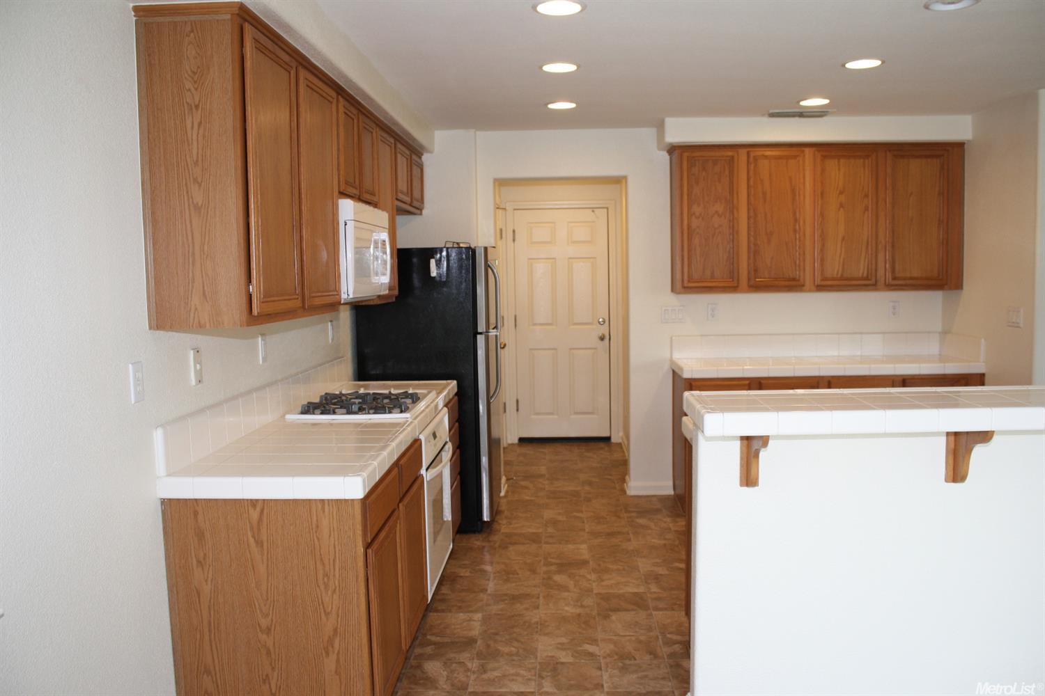 362 Apple Grove Ave, Lathrop, CA 95330 photo 7