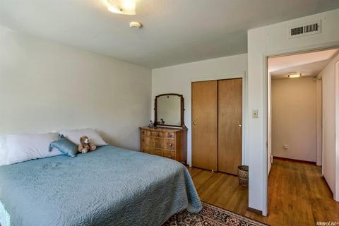 1313 Sequoia Pl, Davis, CA 95616 photo 11