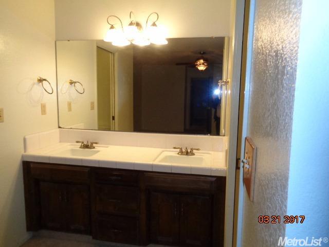 804 Sonoma Ave, Modesto, CA 95355 photo 12