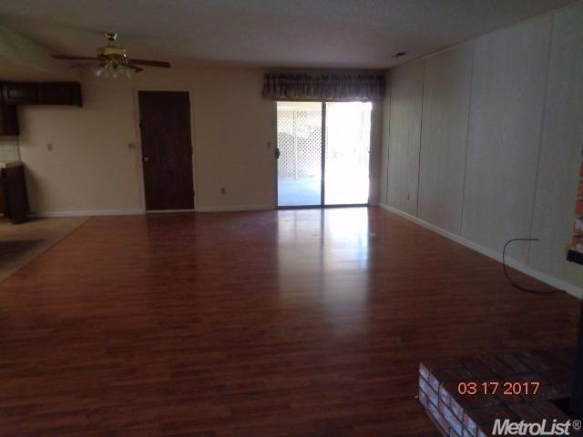 804 Sonoma Ave, Modesto, CA 95355 photo 2