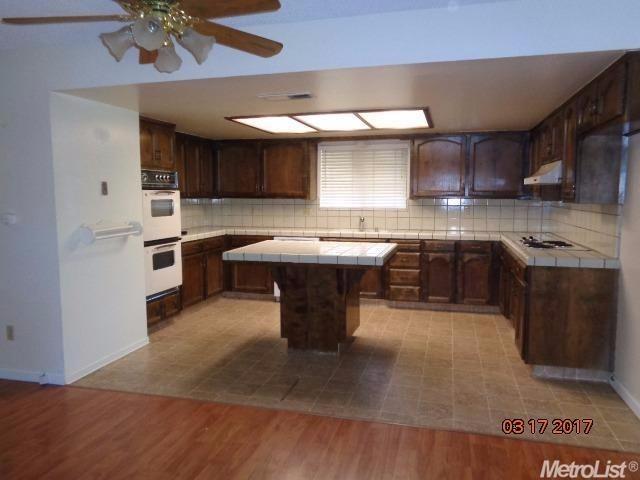 804 Sonoma Ave, Modesto, CA 95355 photo 3