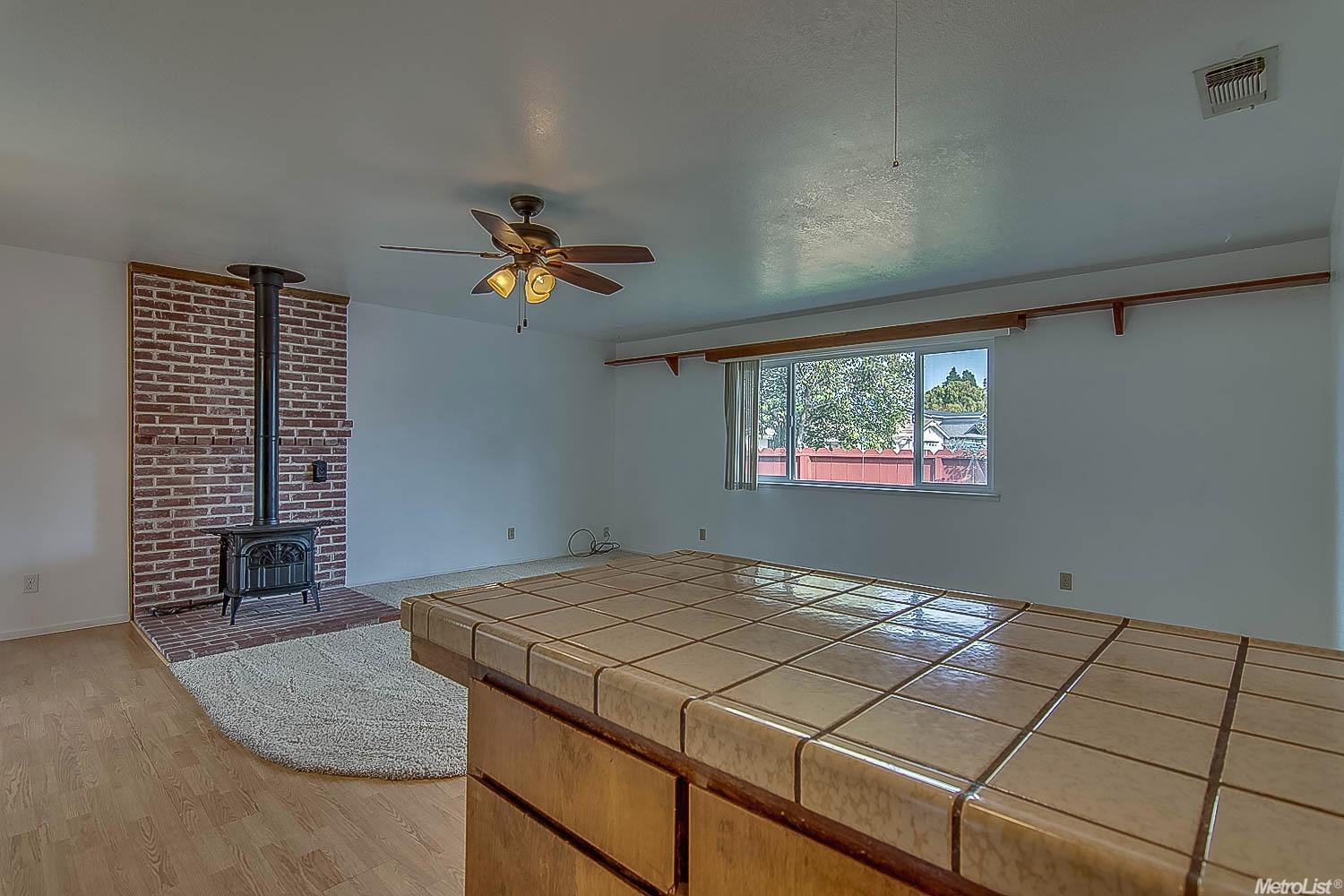 1398 Windgate Dr, Manteca, CA 95336 photo 10