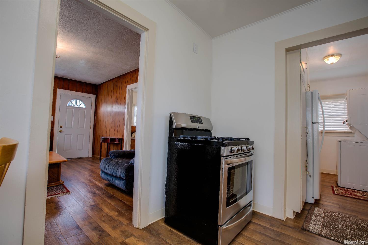 135 W Lowell Ave, Tracy, CA 95376 photo 11