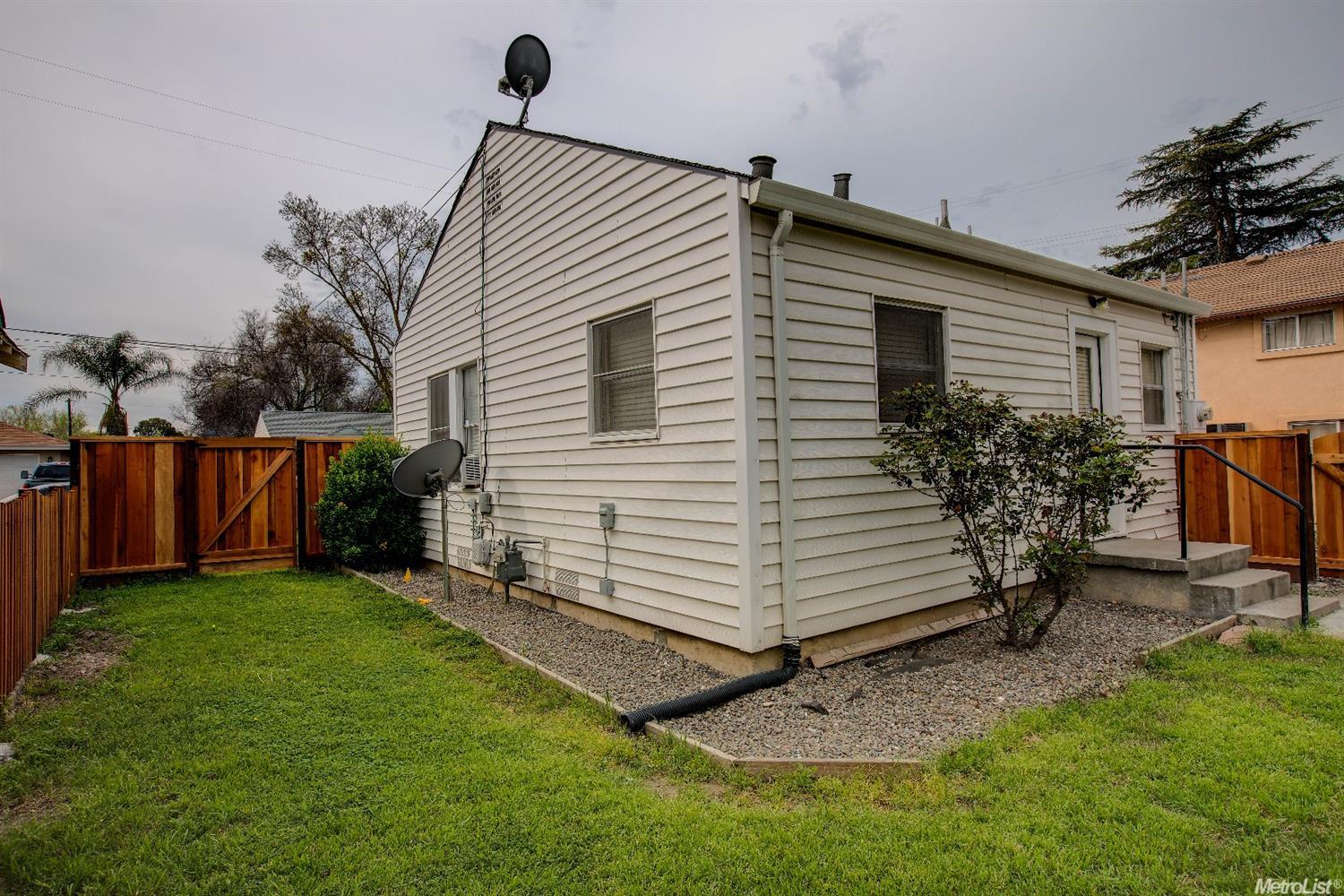 135 W Lowell Ave, Tracy, CA 95376 photo 23