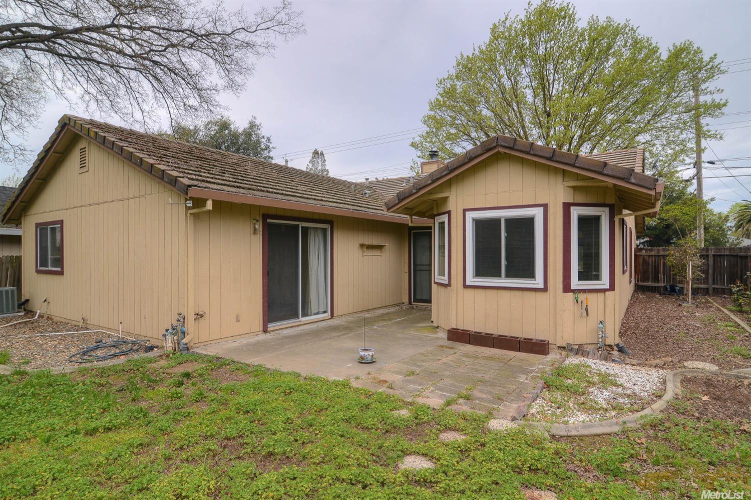 2624 Walnut Ave, Carmichael, CA 95608 photo 8