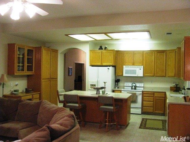 3370 Brookstone Dr, Turlock, CA 95382 photo 3