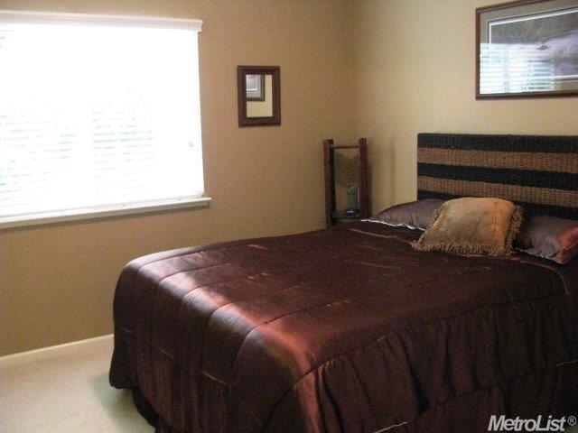 3370 Brookstone Dr, Turlock, CA 95382 photo 14