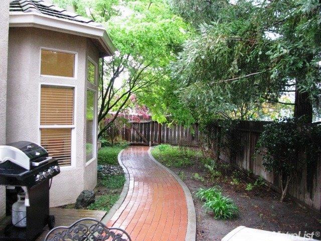 3370 Brookstone Dr, Turlock, CA 95382 photo 27