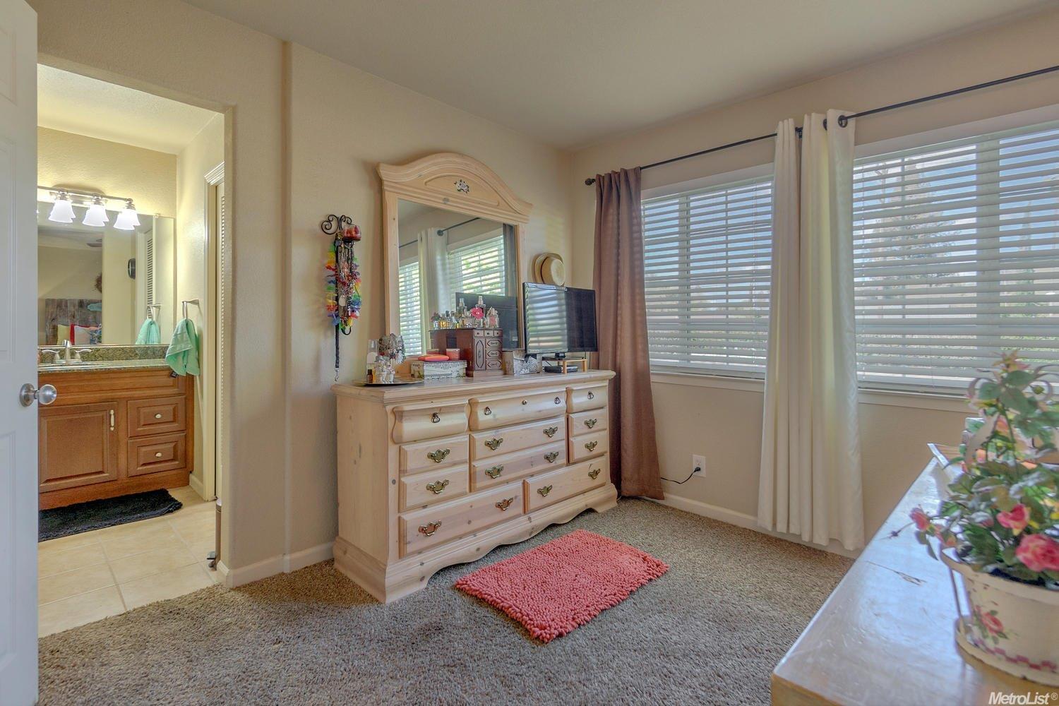 6064 Winding Way, Carmichael, CA 95608 photo 18