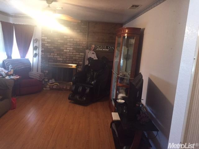 707 Sonora Ave, Manteca, CA 95337 photo 3