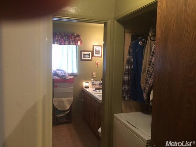 707 Sonora Ave, Manteca, CA 95337 photo 4