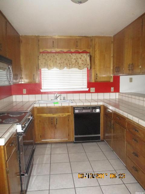 2829 Alphonse Dr, Ceres, CA 95307 photo 3