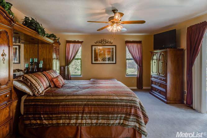 555 Foxfire Dr, Manteca, CA 95337 photo 18