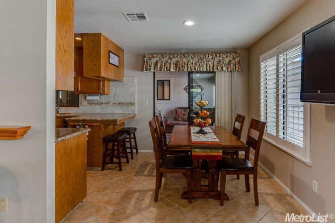 555 Foxfire Dr, Manteca, CA 95337 photo 11