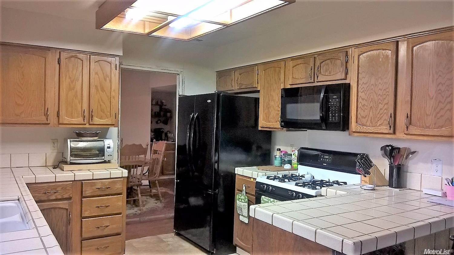 830 Amaretto Dr, Tracy, CA 95376 photo 8