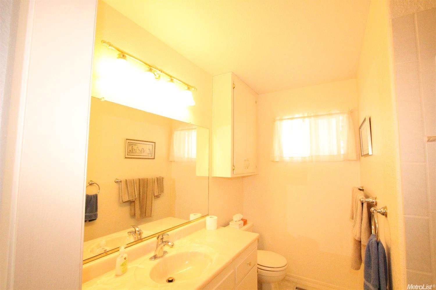 17219 Brewer Rd, Grass Valley, CA 95949 photo 18
