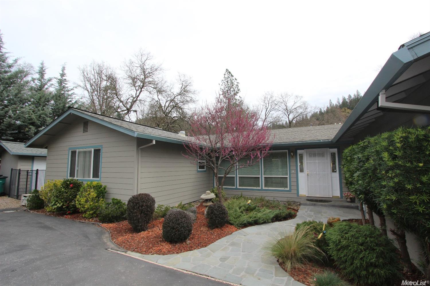 17219 Brewer Rd, Grass Valley, CA 95949 photo 1