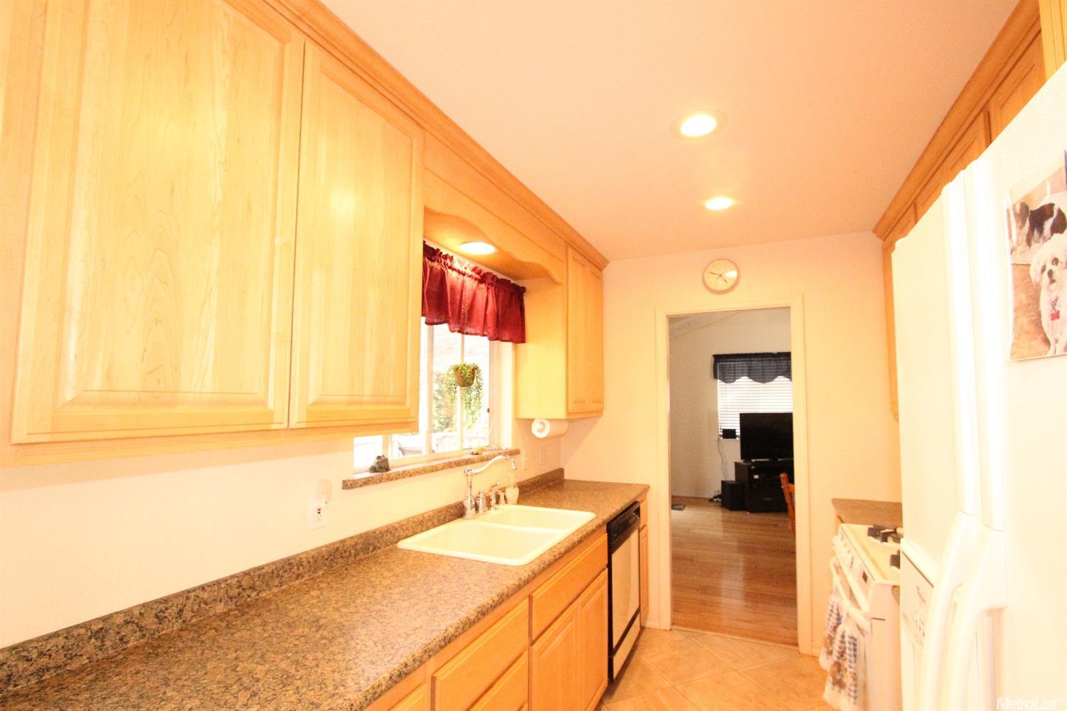 17219 Brewer Rd, Grass Valley, CA 95949 photo 15