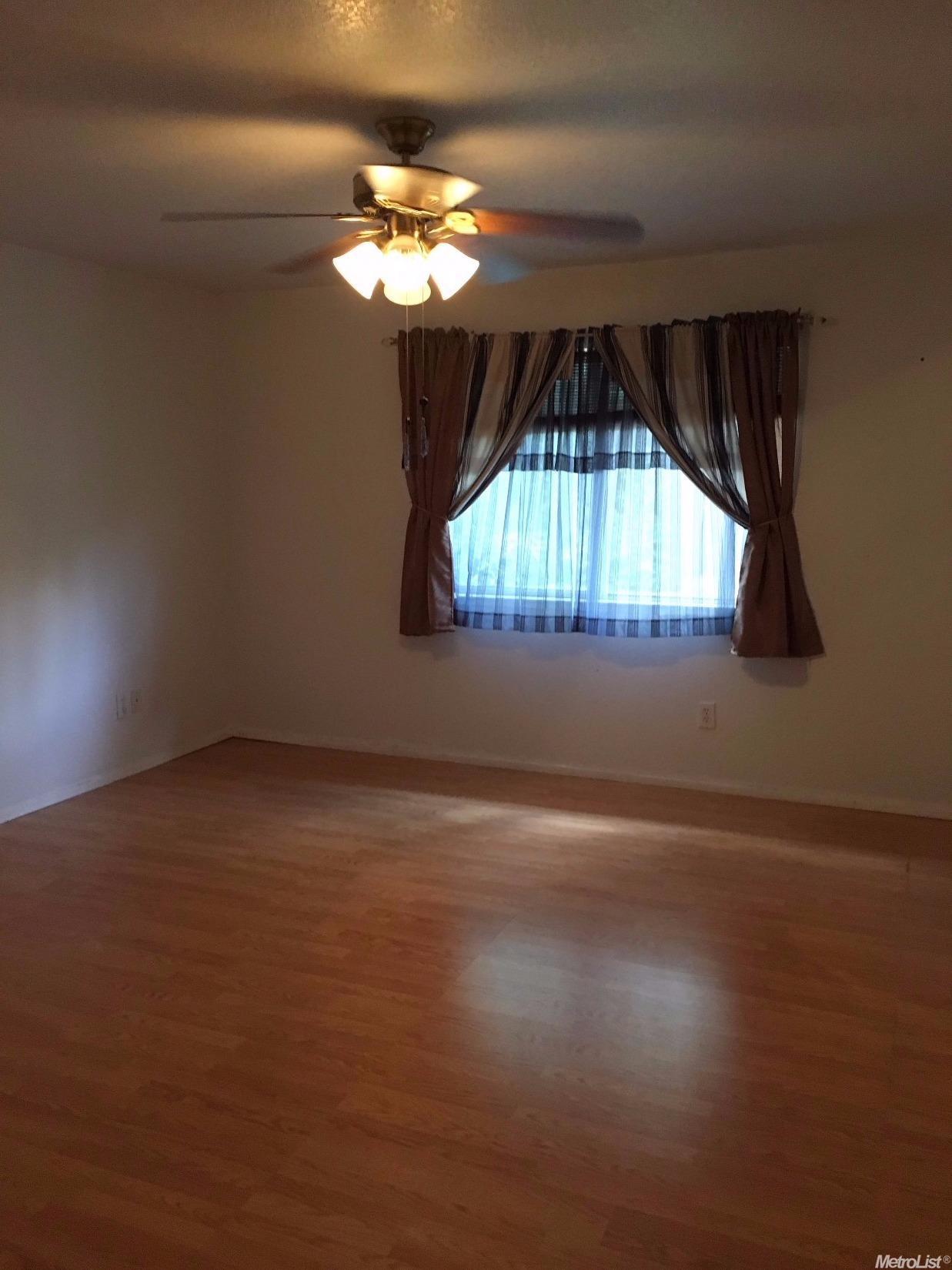 549 Meghan Dr, Patterson, CA 95363 photo 6