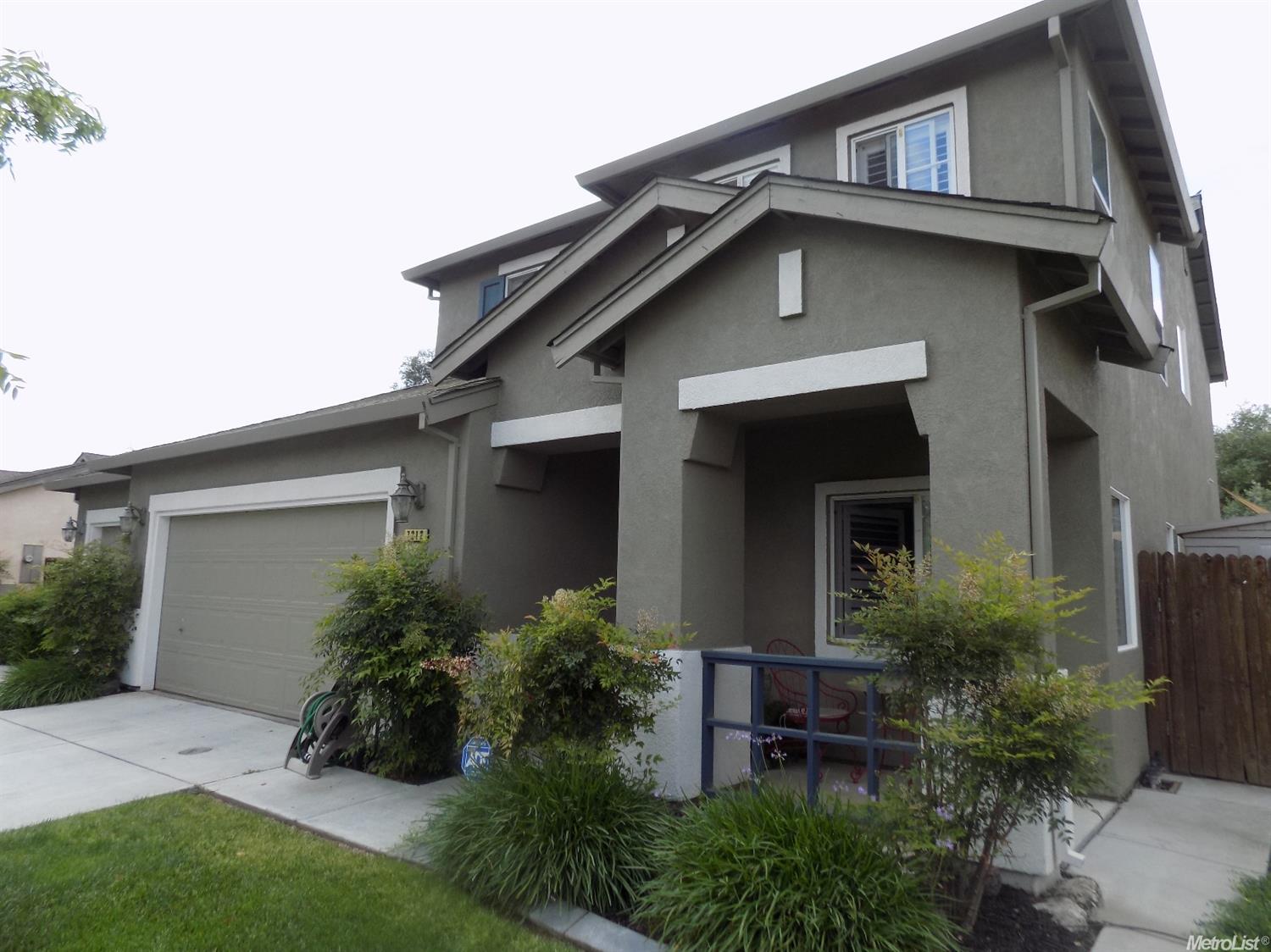 7212 Prelude Ln, Hughson, CA 95326 photo 1