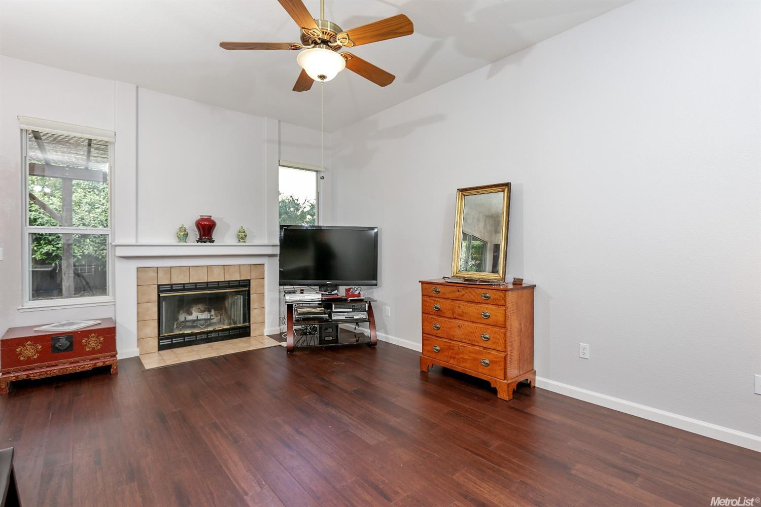 903 Zaragoza St, Davis, CA 95618 photo 10