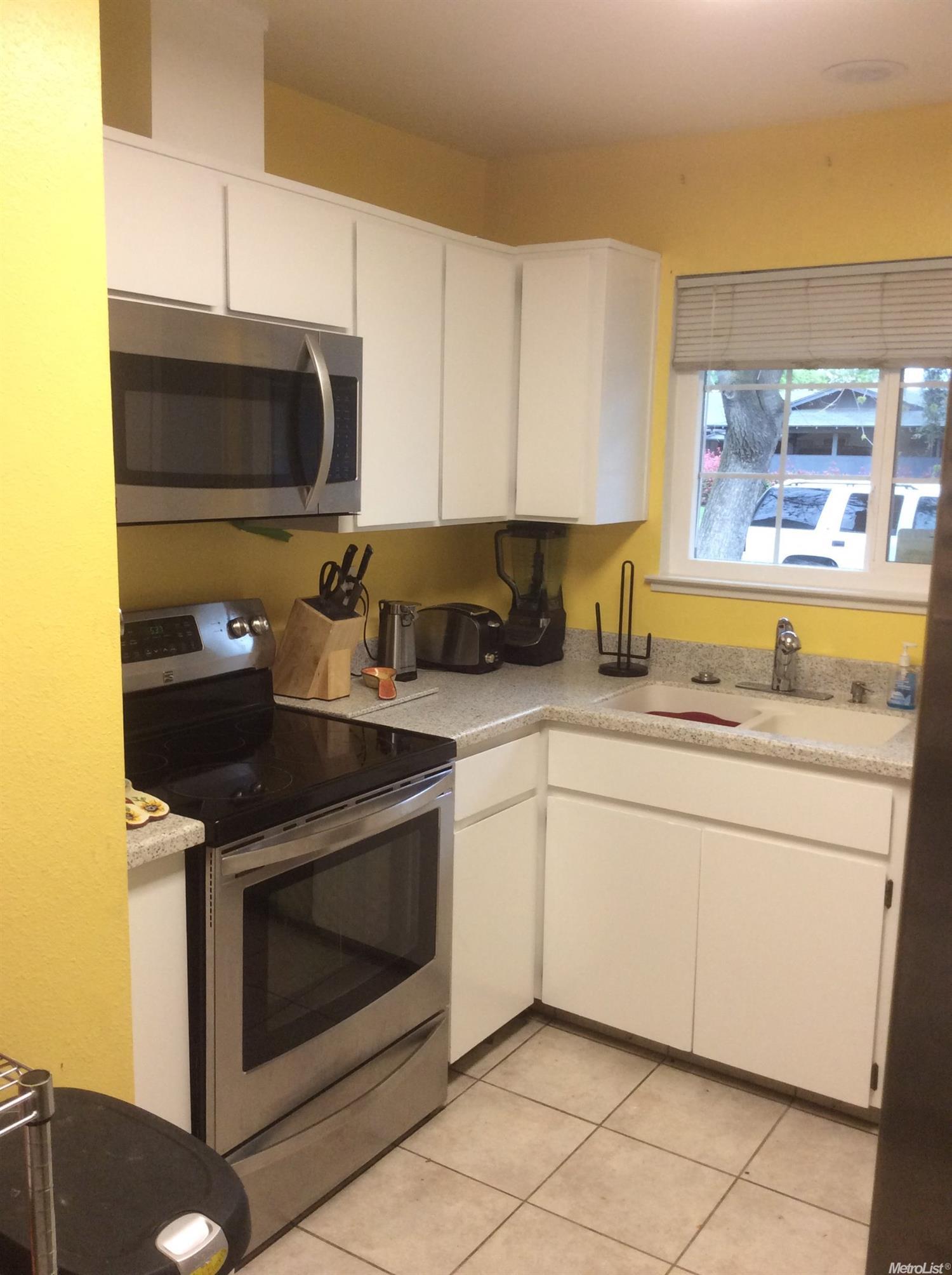 1801 Rose Ave, Modesto, CA 95355 photo 4