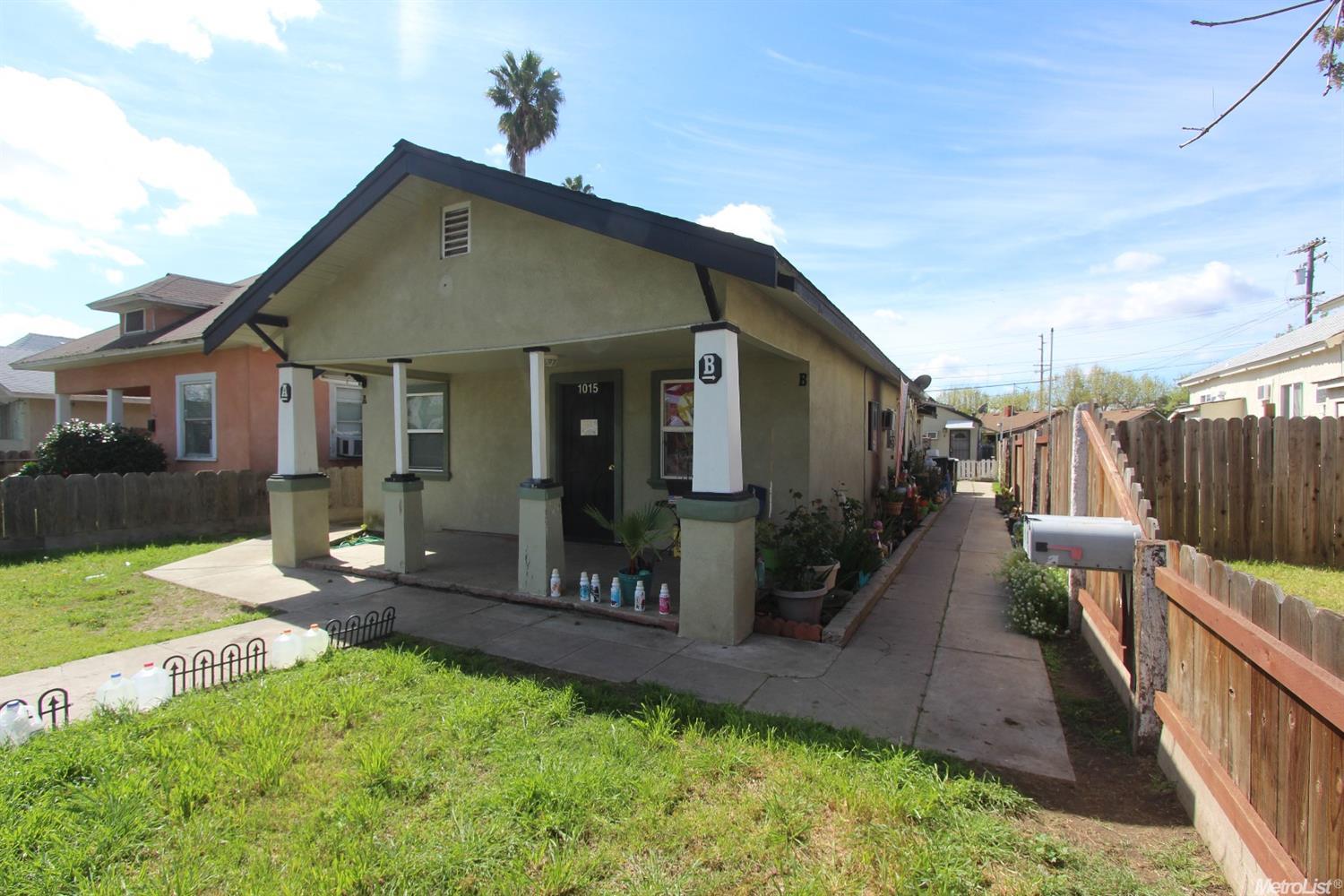 1015 4th St, Modesto, CA 95351 photo 1