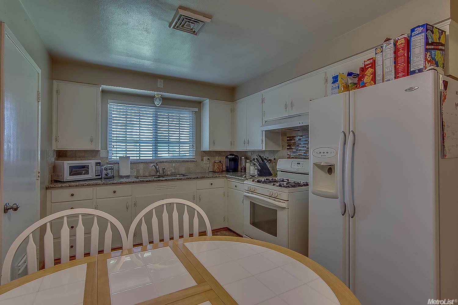 331 Olive Ct, Lodi, CA 95240 photo 10