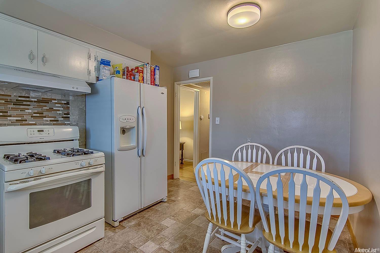 331 Olive Ct, Lodi, CA 95240 photo 12