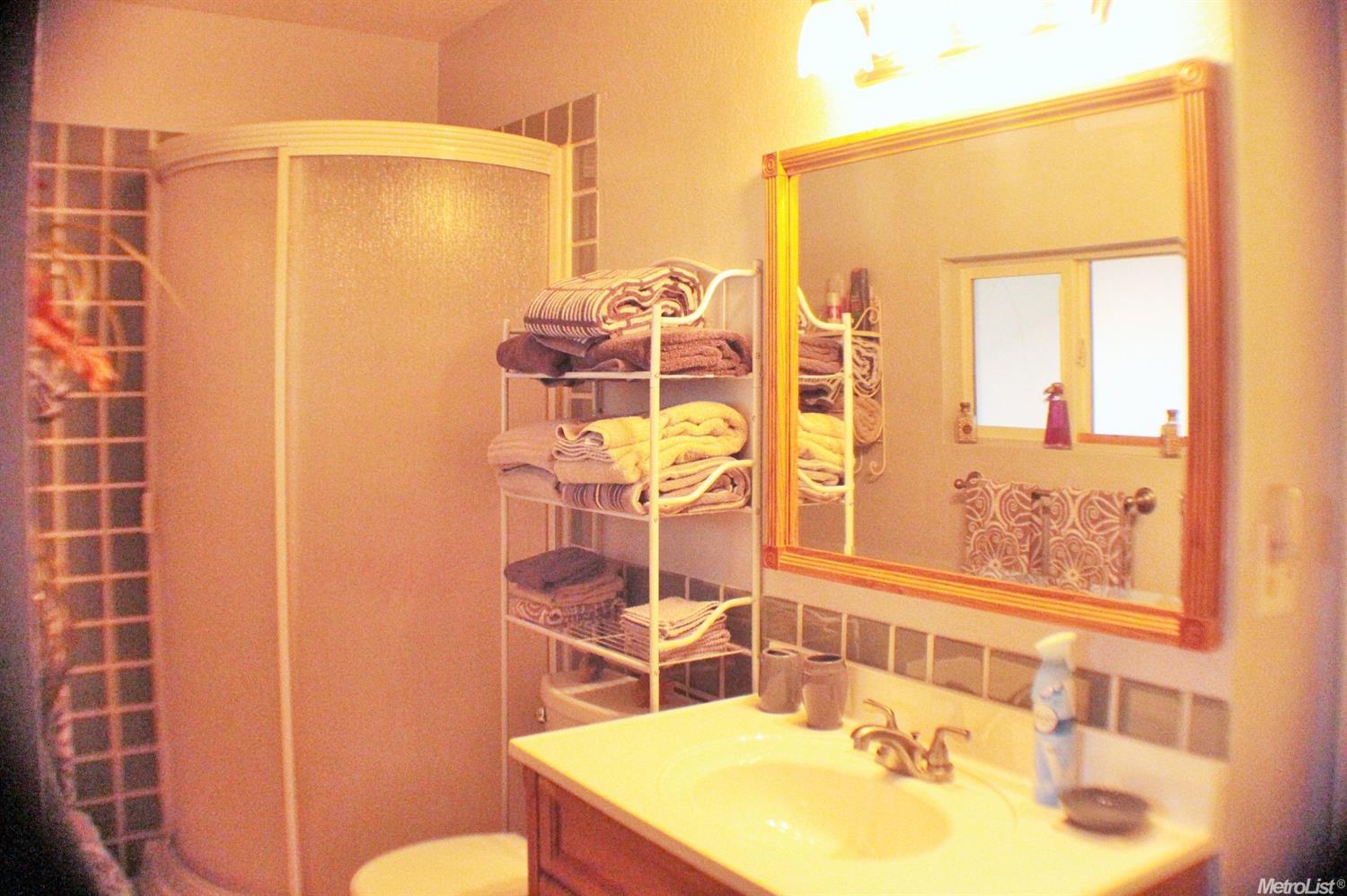1101 Fish Dr, Modesto, CA 95351 photo 9