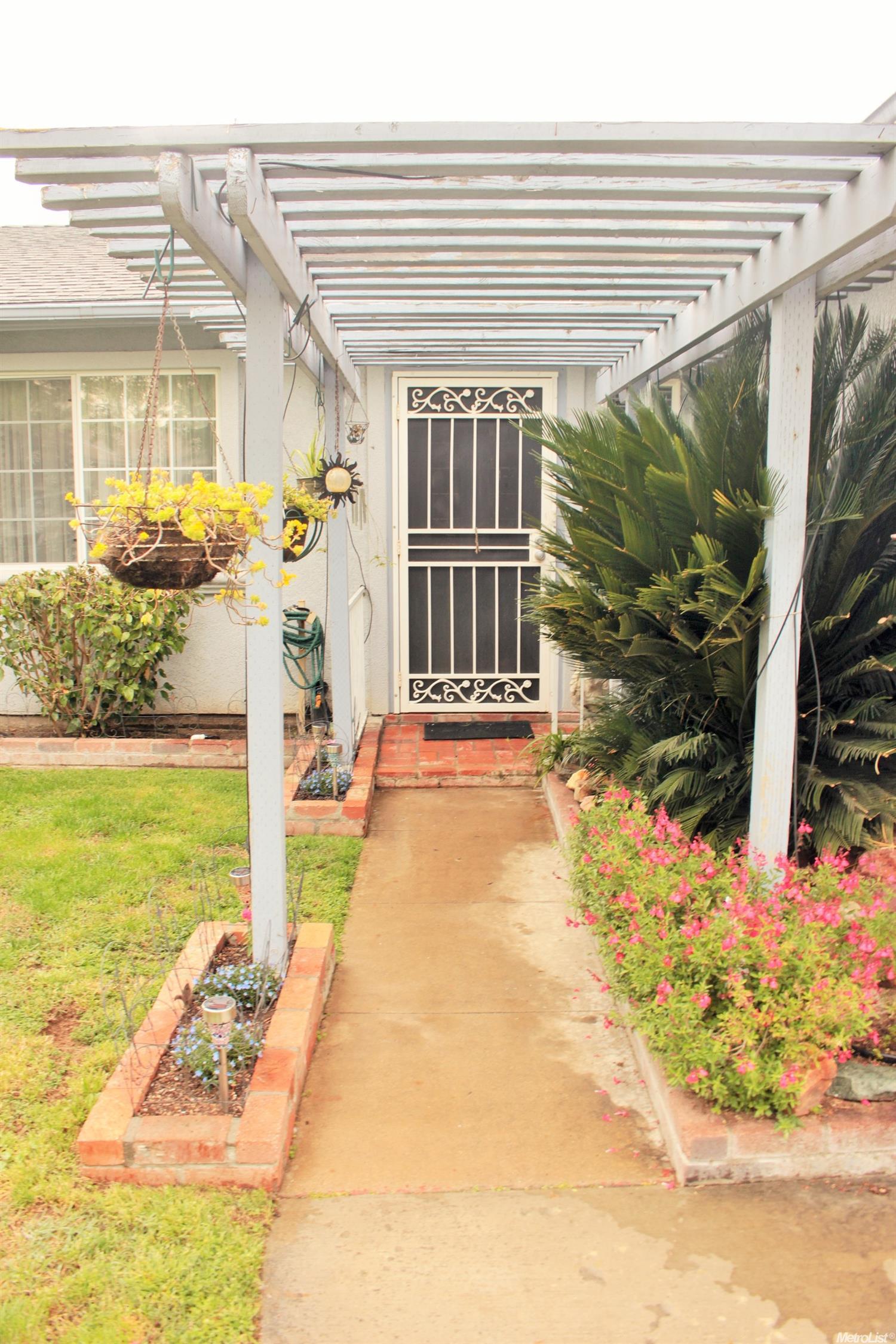 1101 Fish Dr, Modesto, CA 95351 photo 16