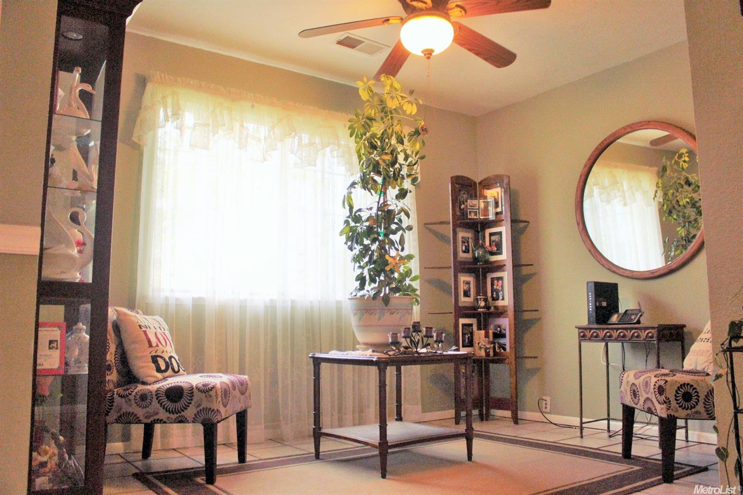 1101 Fish Dr, Modesto, CA 95351 photo 4