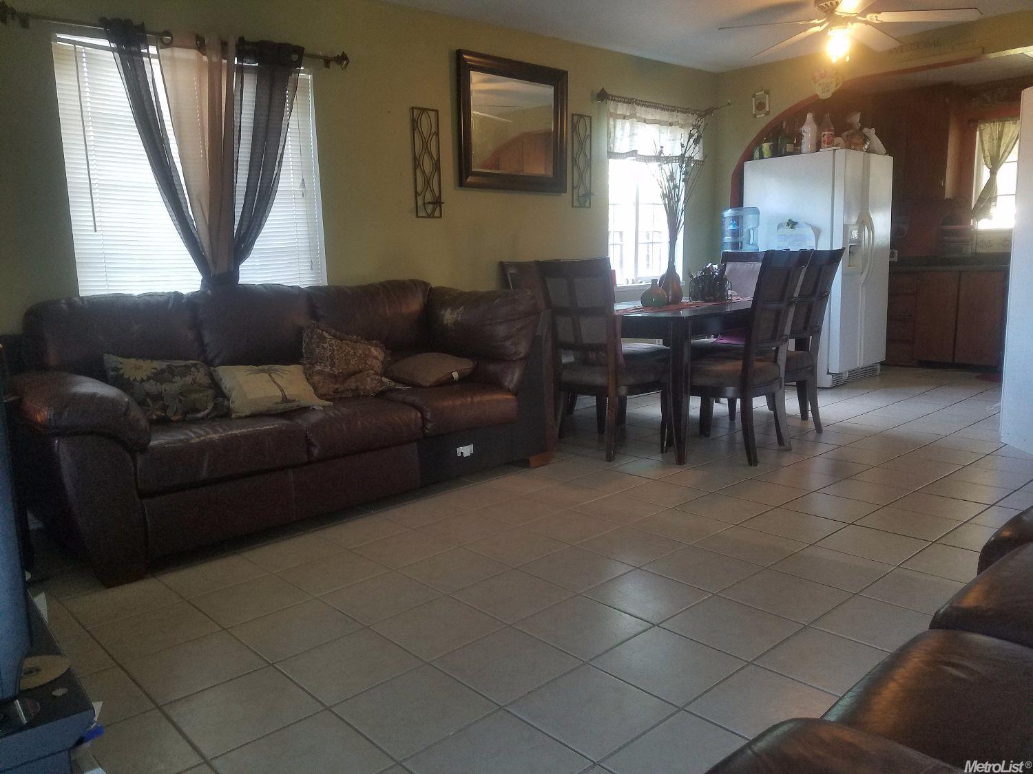 1724 Donald St, Modesto, CA 95351 photo 5
