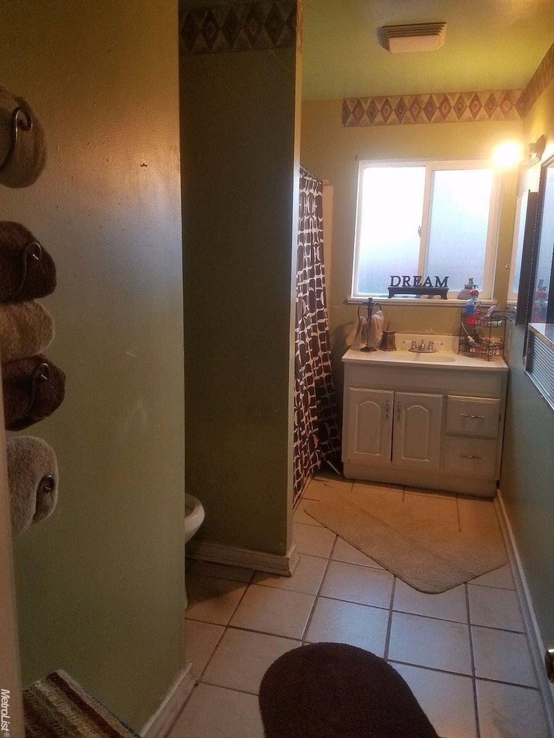 1724 Donald St, Modesto, CA 95351 photo 16