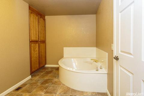 2055 Bogus Point Ct, Cool, CA 95614 photo 22