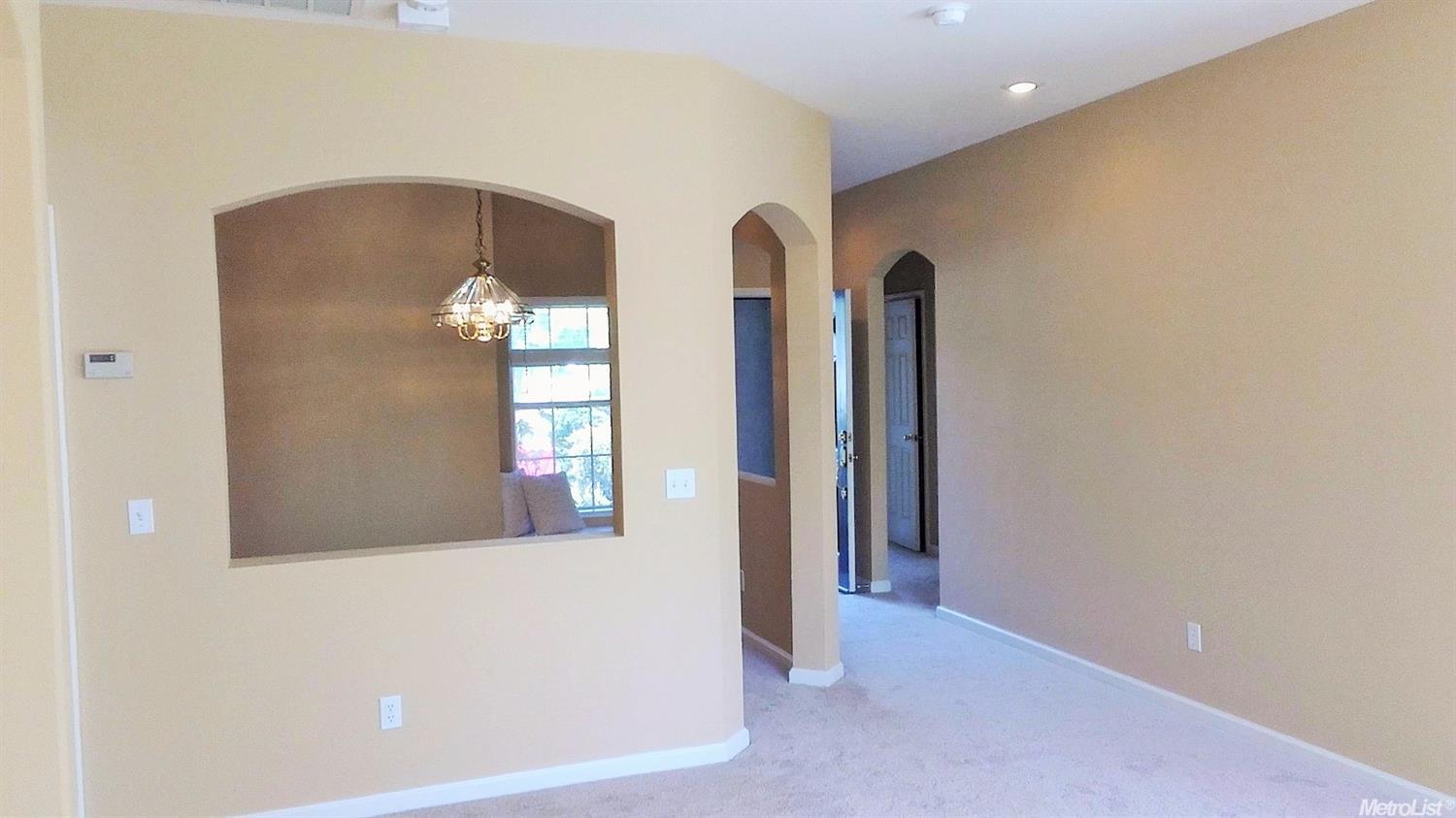 1490 Port St, Manteca, CA 95336 photo 2