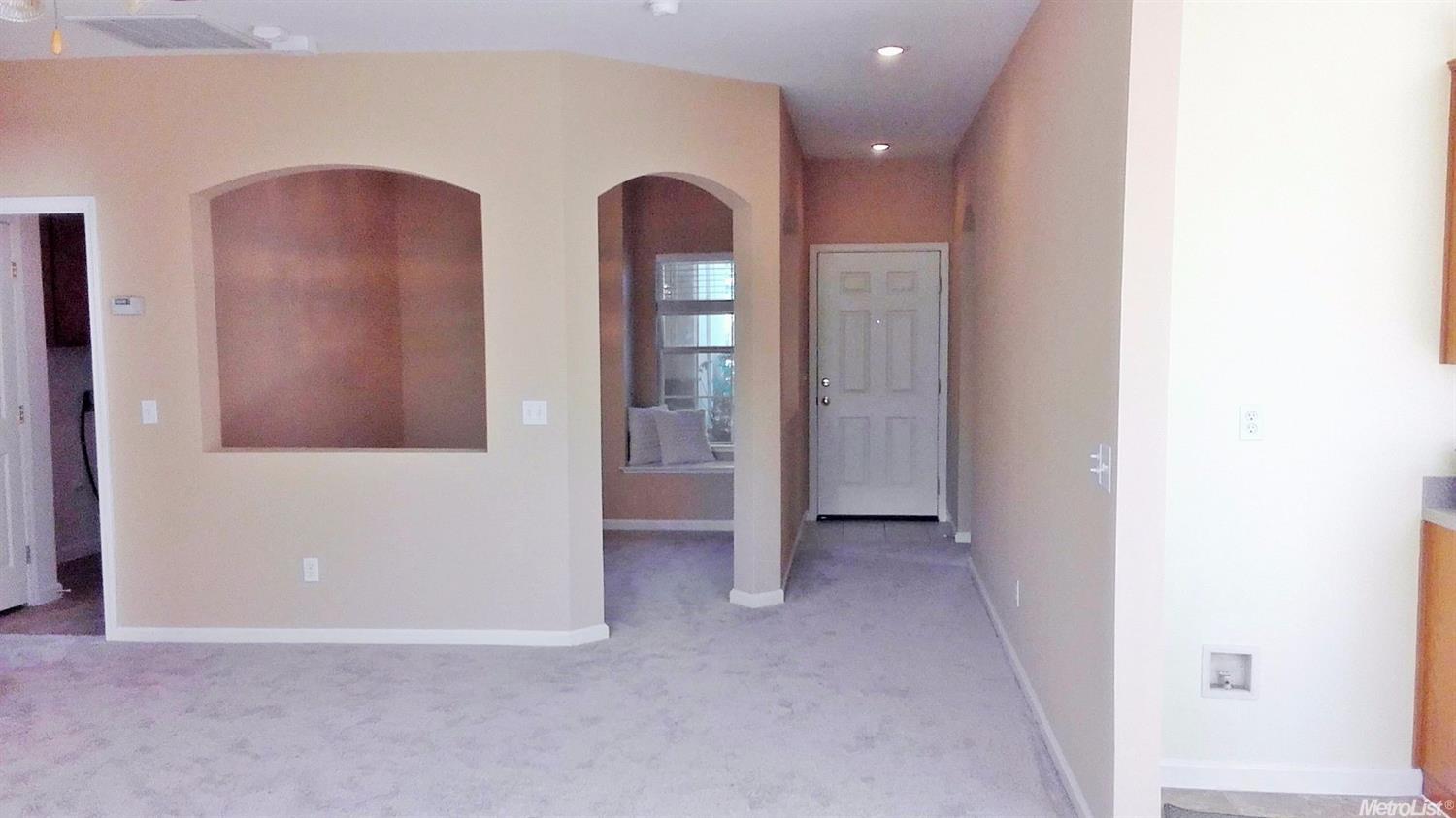 1490 Port St, Manteca, CA 95336 photo 9