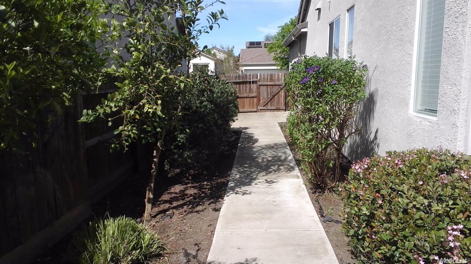 1490 Port St, Manteca, CA 95336 photo 24