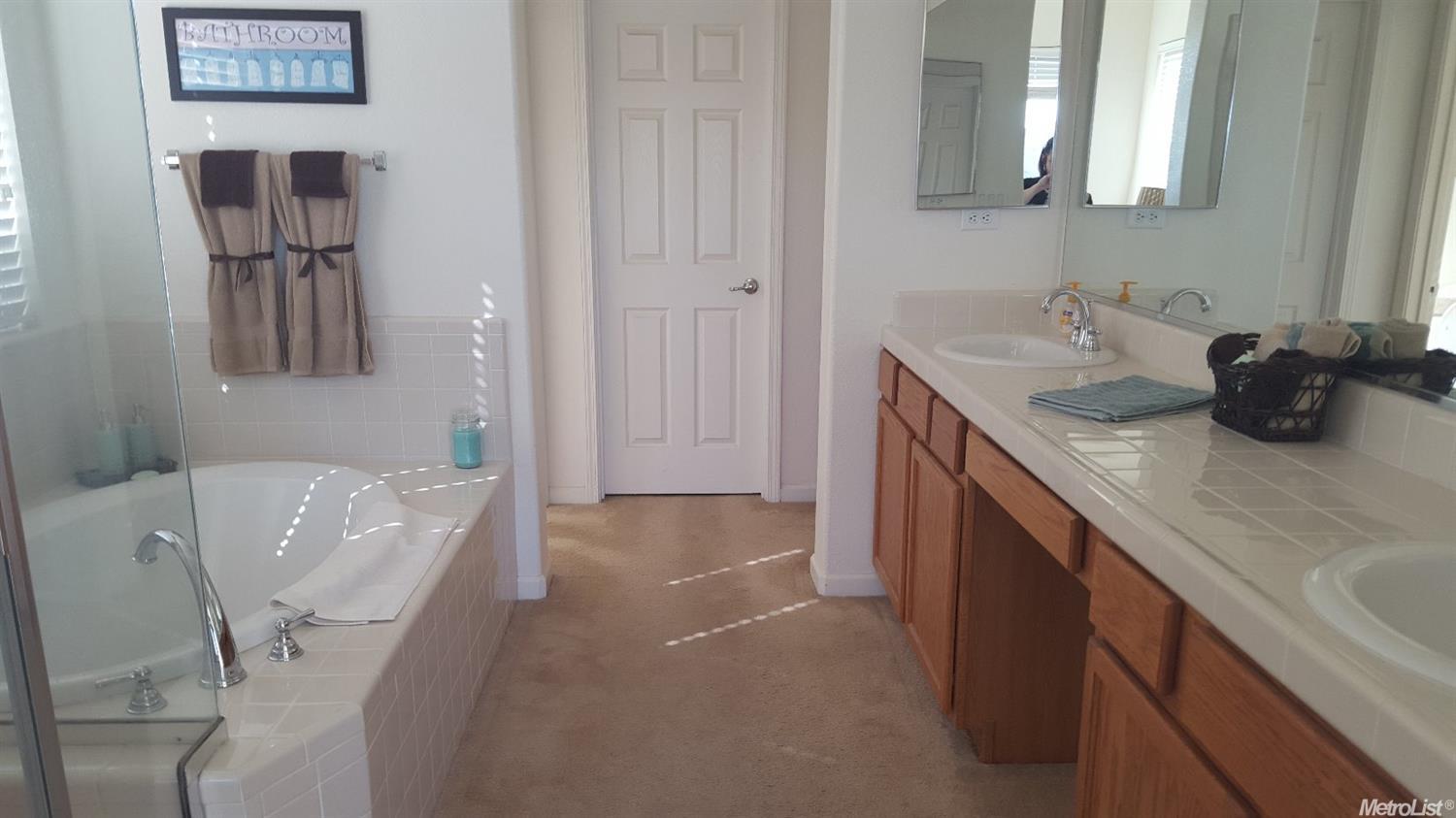 1310 Oasis Ln, Patterson, CA 95363 photo 12