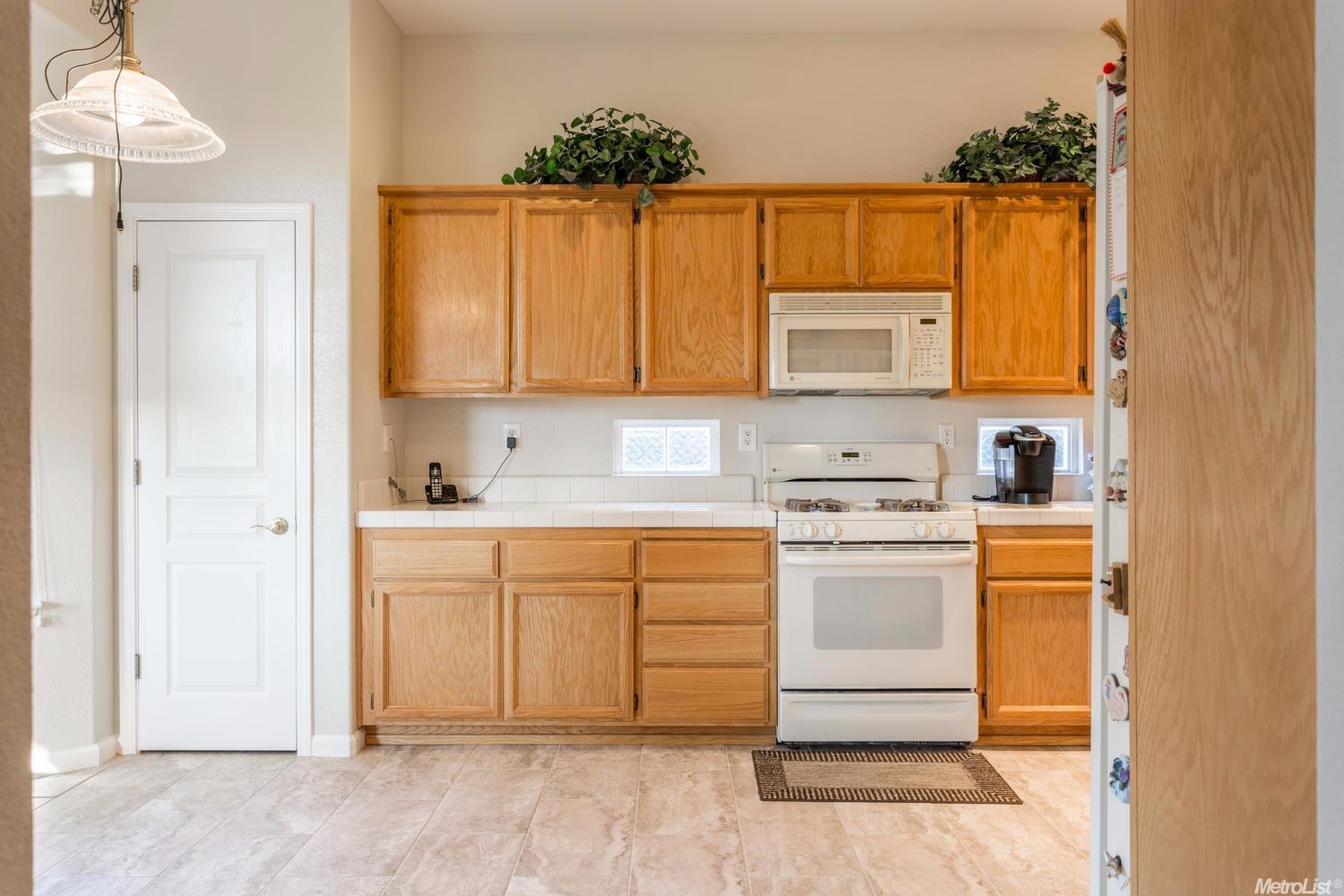 2503 Spring Ct, Rocklin, CA 95765 photo 9
