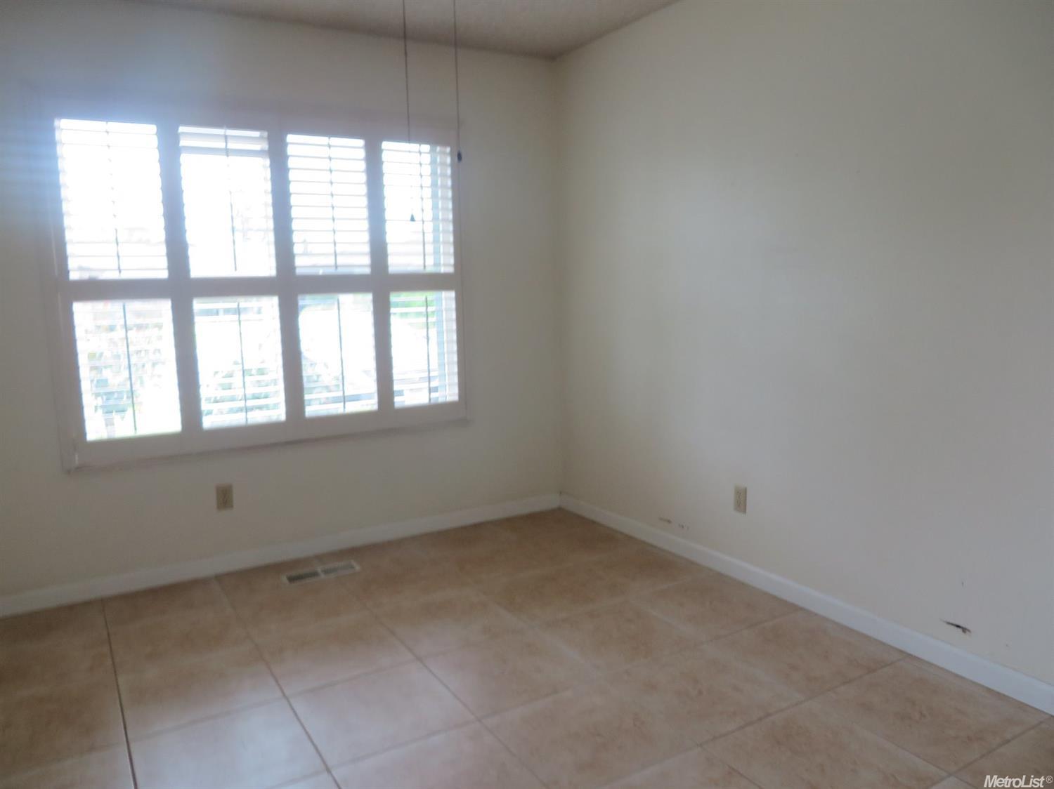 312 Rutledge Dr, Lodi, CA 95242 photo 8