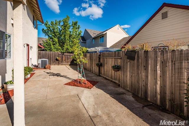 3840 Olivebranch Ln, Carmichael, CA 95608 photo 23